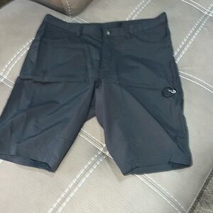 Mammut Charcoal Gray Shorts, size 34.